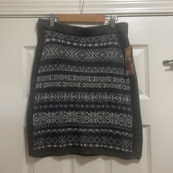 Sherpa Adventure Gear Paro Skirt Gray Merino Wool bottom New Sz Sm - Picture 5 of 7